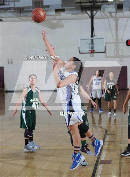 Thumbnail 1 in Burbank vs South Hills photogallery.