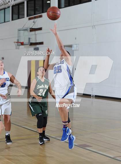 Thumbnail 1 in Burbank vs South Hills photogallery.