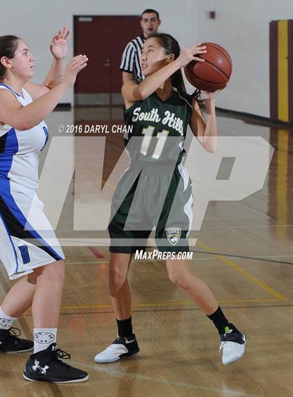 Thumbnail 2 in Burbank vs South Hills photogallery.