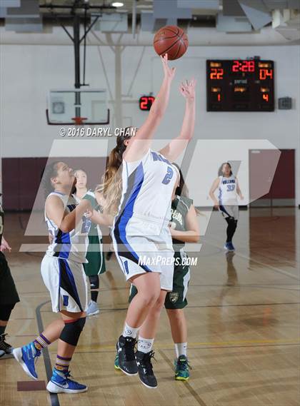 Thumbnail 1 in Burbank vs South Hills photogallery.