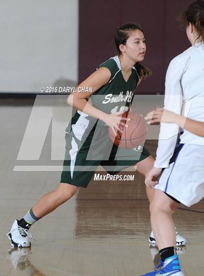 Thumbnail 2 in Burbank vs South Hills photogallery.