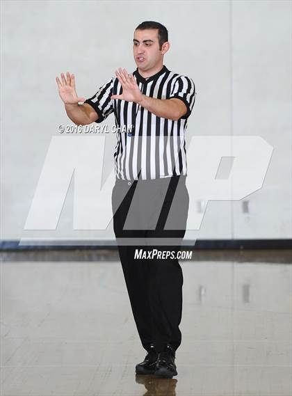 Thumbnail 1 in Burbank vs South Hills photogallery.