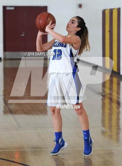 Thumbnail 1 in Burbank vs South Hills photogallery.