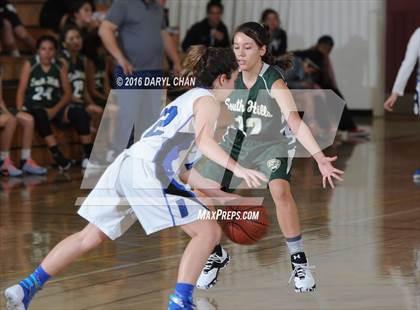 Thumbnail 3 in Burbank vs South Hills photogallery.