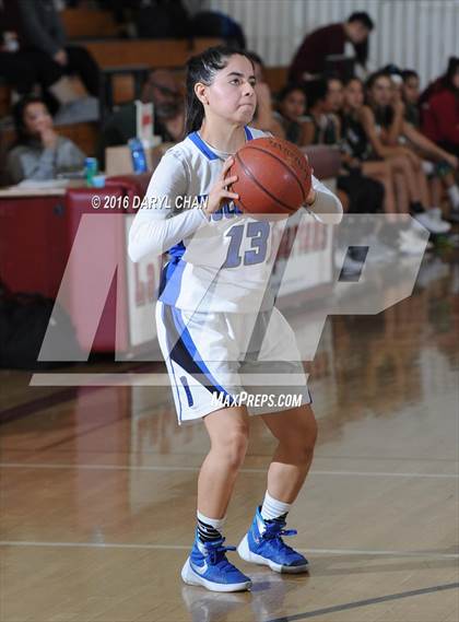 Thumbnail 1 in Burbank vs South Hills photogallery.