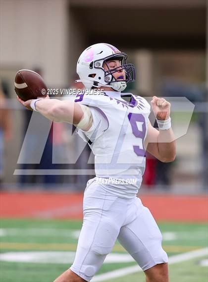 Thumbnail 1 in Anacortes @ Orting (WIAA 2A Semifinal) photogallery.