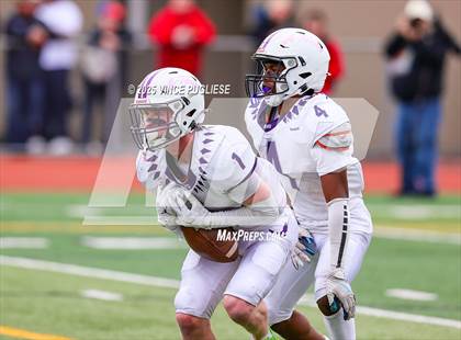 Thumbnail 2 in Anacortes @ Orting (WIAA 2A Semifinal) photogallery.