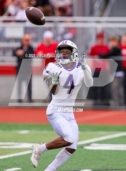 Thumbnail 2 in Anacortes @ Orting (WIAA 2A Semifinal) photogallery.