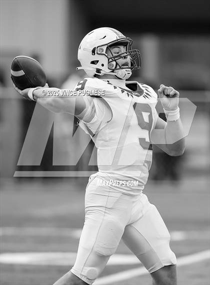 Thumbnail 2 in Anacortes @ Orting (WIAA 2A Semifinal) photogallery.