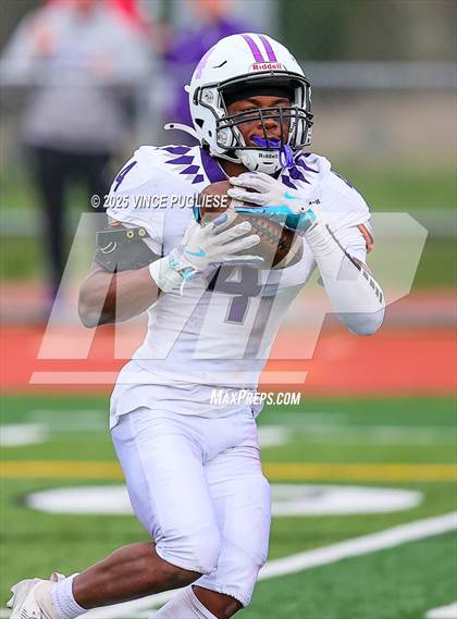 Thumbnail 3 in Anacortes @ Orting (WIAA 2A Semifinal) photogallery.
