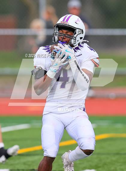 Thumbnail 3 in Anacortes @ Orting (WIAA 2A Semifinal) photogallery.