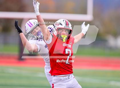Thumbnail 2 in Anacortes @ Orting (WIAA 2A Semifinal) photogallery.