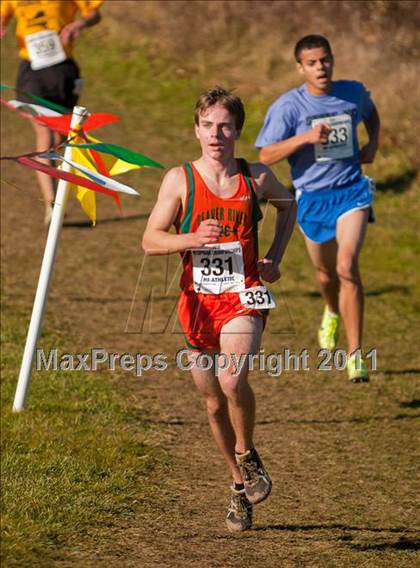 Thumbnail 1 in NYSHSAA Championships (Class D Boys) photogallery.