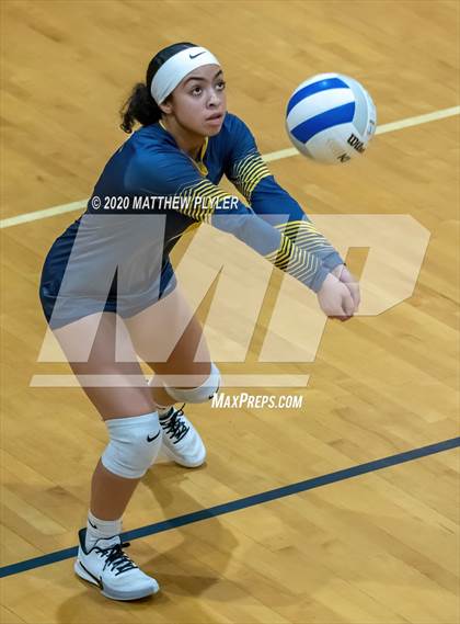 Thumbnail 1 in Friendship Christian vs Northwood Temple Academy (NCISAA 2A State Quarterfinals) photogallery.