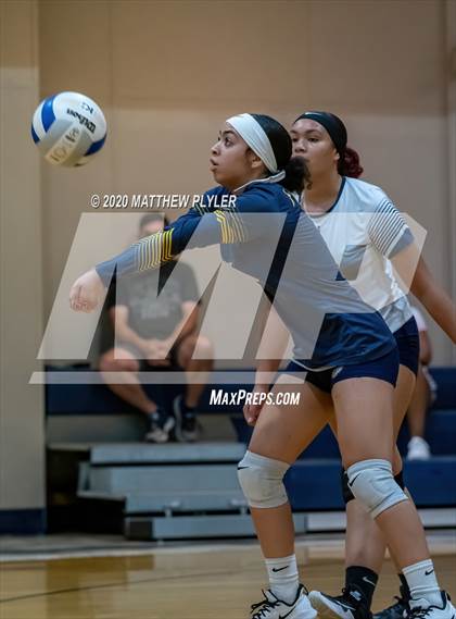 Thumbnail 3 in Friendship Christian vs Northwood Temple Academy (NCISAA 2A State Quarterfinals) photogallery.