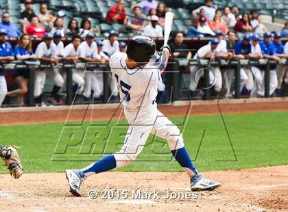 Thumbnail 2 in Independence vs. Kellis photogallery.