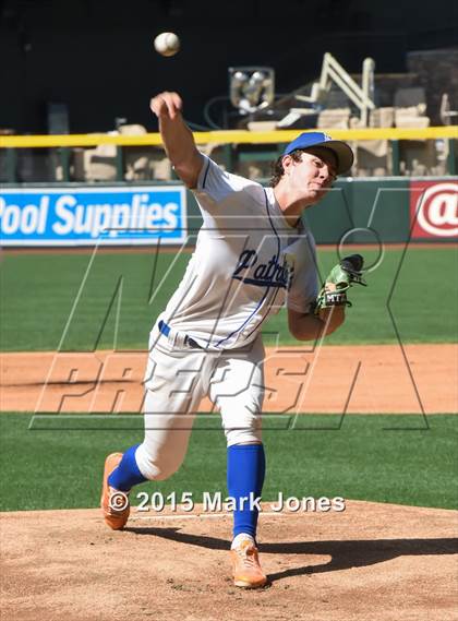 Thumbnail 3 in Independence vs. Kellis photogallery.