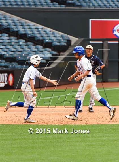 Thumbnail 2 in Independence vs. Kellis photogallery.