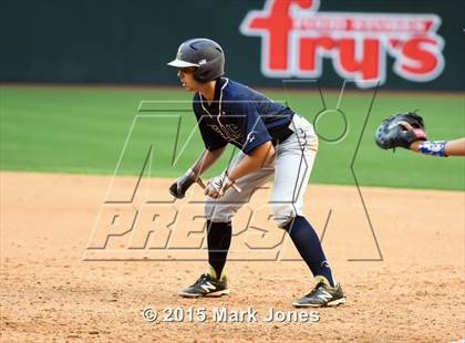 Thumbnail 1 in Independence vs. Kellis photogallery.