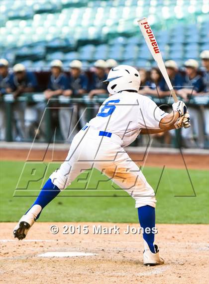 Thumbnail 3 in Independence vs. Kellis photogallery.