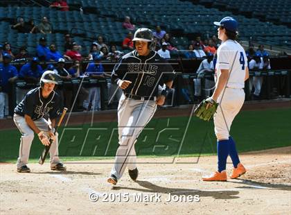 Thumbnail 1 in Independence vs. Kellis photogallery.