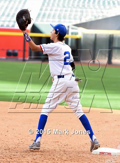 Thumbnail 2 in Independence vs. Kellis photogallery.