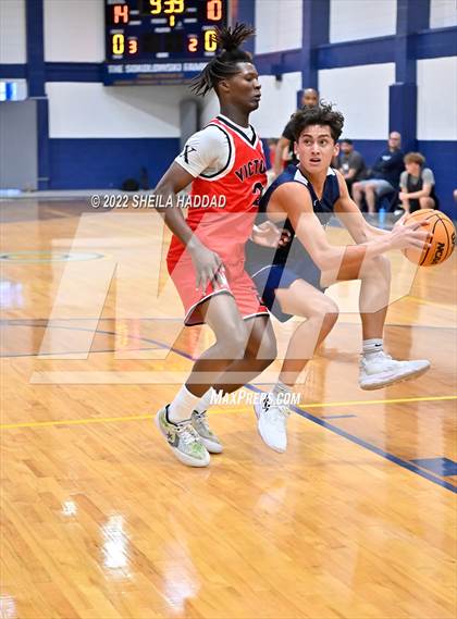Thumbnail 2 in Calvary Christian vs Victory Christian (The Hoop Vibe) photogallery.