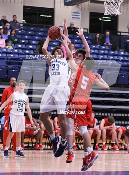 Thumbnail 2 in Charlotte Catholic @ Charlotte Latin photogallery.