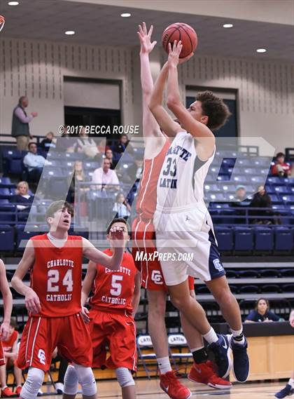 Thumbnail 2 in Charlotte Catholic @ Charlotte Latin photogallery.
