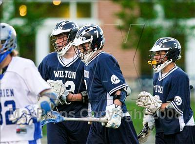 Thumbnail 1 in Darien vs. Wilton (FCIAC Semifinal) photogallery.