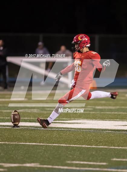 Thumbnail 3 in Sutter @ Chico photogallery.