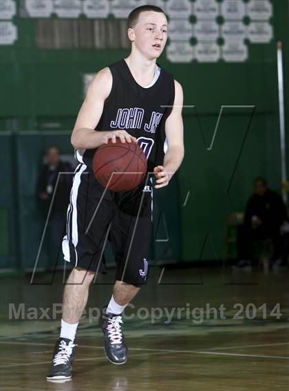 Thumbnail 2 in Croton-Harmon vs John Jay Cross River (7th Annual Putnam Challenge) photogallery.