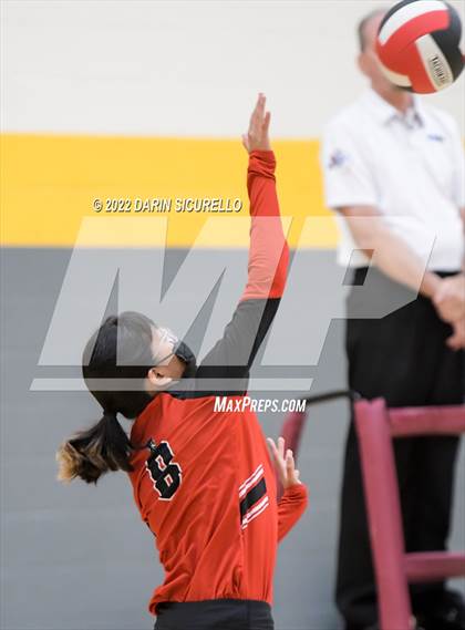 Thumbnail 2 in Red Mesa vs. Cocoino (Epic Tourneys Volleyball Invite) photogallery.