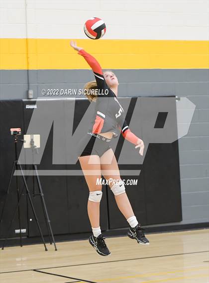 Thumbnail 2 in Red Mesa vs. Cocoino (Epic Tourneys Volleyball Invite) photogallery.