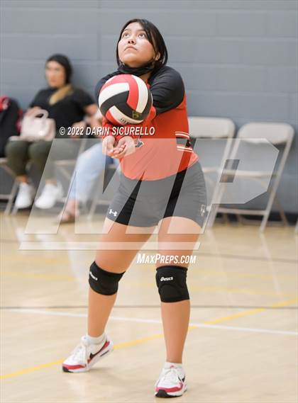 Thumbnail 1 in Red Mesa vs. Cocoino (Epic Tourneys Volleyball Invite) photogallery.