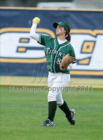 Thumbnail 3 in Grossmont vs Poway (CIF SDS D1 Final) photogallery.