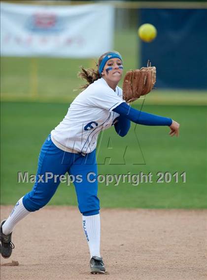 Thumbnail 3 in Grossmont vs Poway (CIF SDS D1 Final) photogallery.