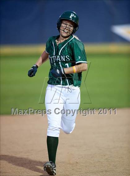 Thumbnail 2 in Grossmont vs Poway (CIF SDS D1 Final) photogallery.