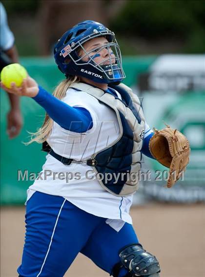 Thumbnail 1 in Grossmont vs Poway (CIF SDS D1 Final) photogallery.