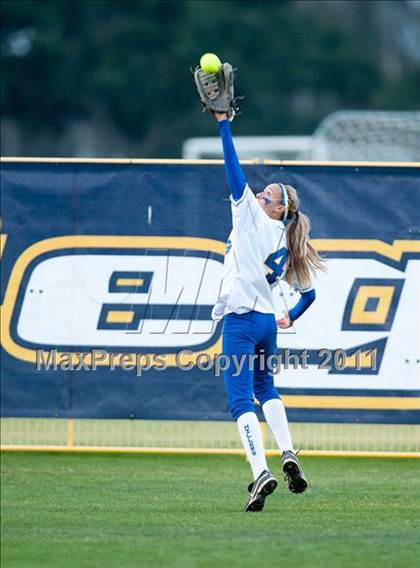 Thumbnail 3 in Grossmont vs Poway (CIF SDS D1 Final) photogallery.