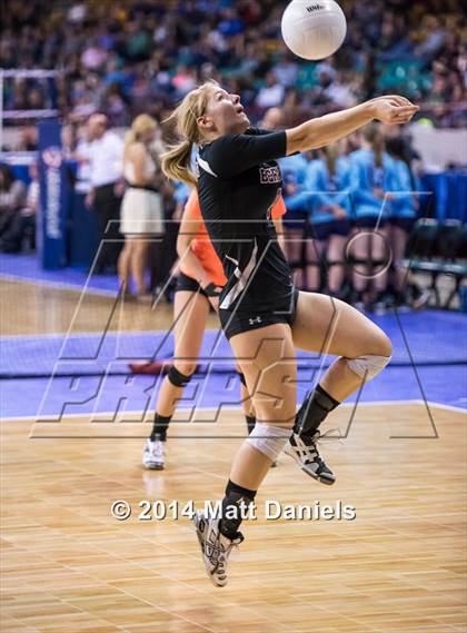 Thumbnail 3 in Lewis-Palmer vs. Berthoud (CHSAA 4A Playoff) photogallery.