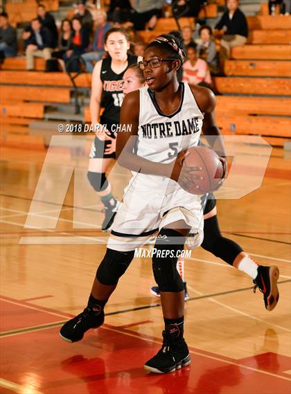 Thumbnail 3 in Notre Dame (SO) vs. South Pasadena (Mark Keppel Tournament) photogallery.