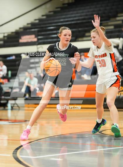 Thumbnail 1 in JV: Summit @ Lakewood photogallery.