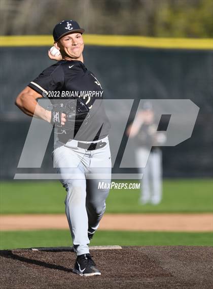 Thumbnail 3 in Jesuit @ Lakeridge photogallery.