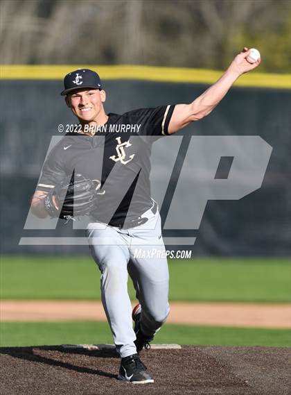 Thumbnail 2 in Jesuit @ Lakeridge photogallery.