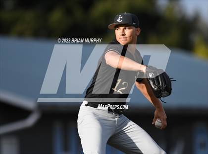 Thumbnail 1 in Jesuit @ Lakeridge photogallery.