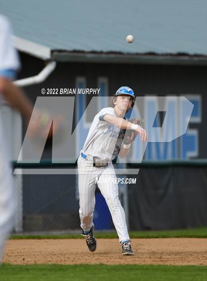 Thumbnail 3 in Jesuit @ Lakeridge photogallery.