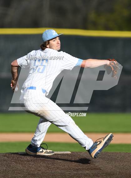 Thumbnail 1 in Jesuit @ Lakeridge photogallery.