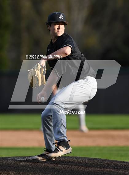Thumbnail 1 in Jesuit @ Lakeridge photogallery.