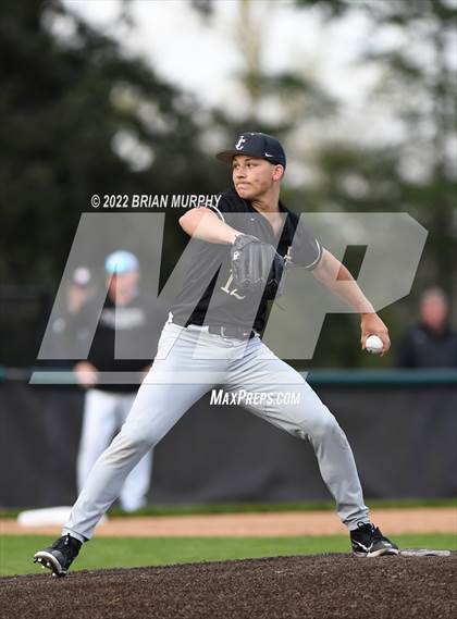 Thumbnail 1 in Jesuit @ Lakeridge photogallery.